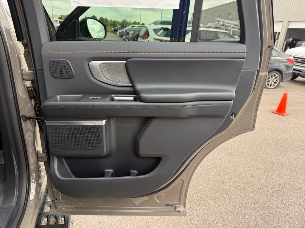 New 2027 Ford Expedition Tremor w/ Driver's Package AWD/4WD image 23