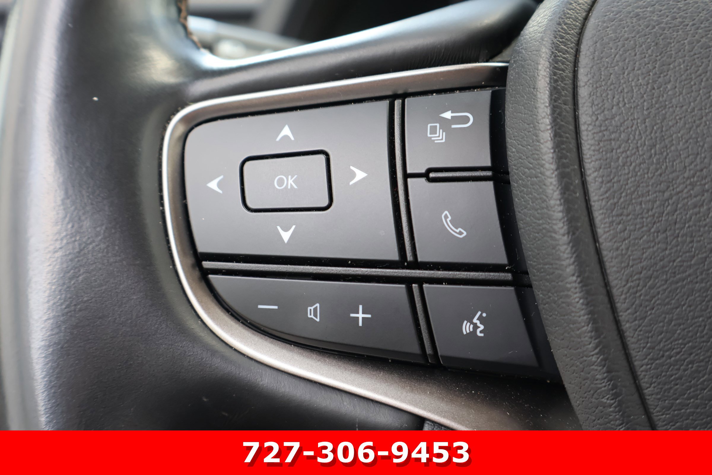 Used 2019 Lexus UX 250h w/ Premium Package image 26