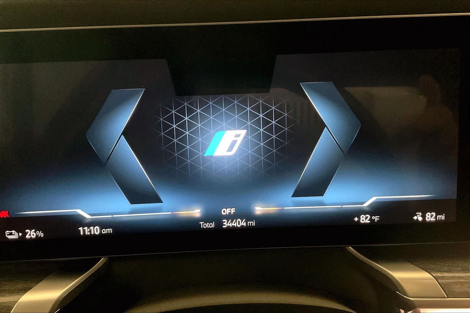 Used 2024 BMW i7 xDrive60 w/ Executive Package AWD/4WD image 23