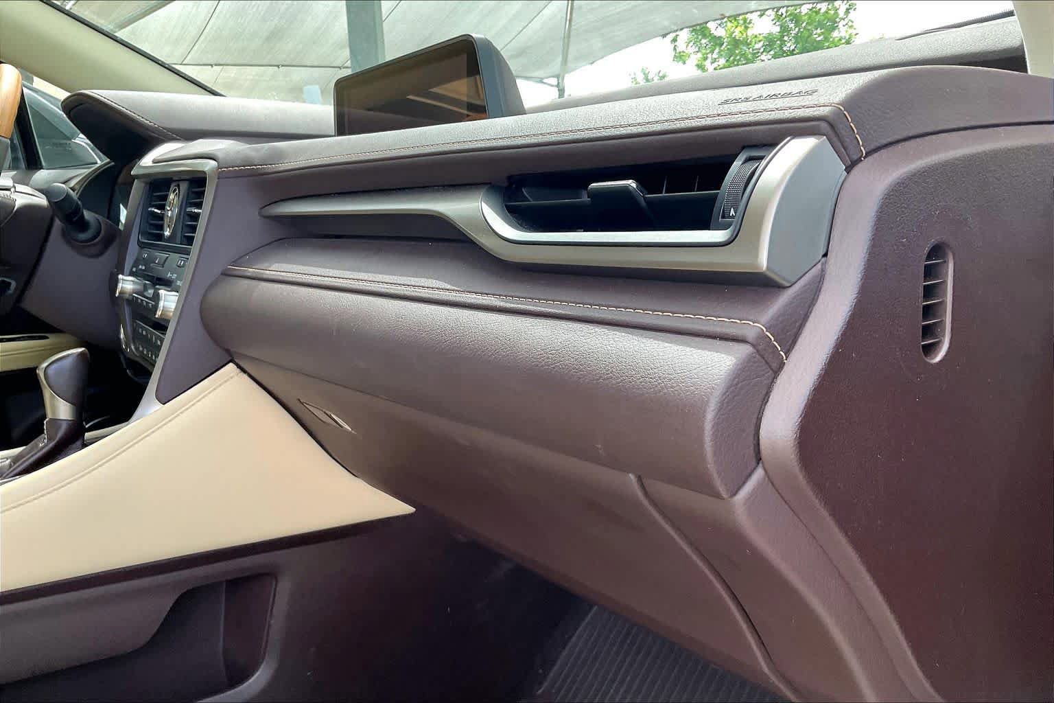 Used 2019 Lexus RX 350 AWD w/ Navigation Package image 19