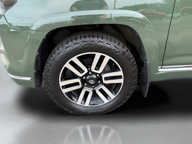 Used 2022 Toyota 4Runner Limited AWD/4WD image 27
