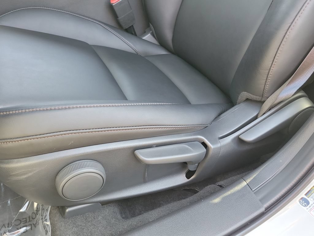 Certified 2026 MAZDA MAZDA3 s Sport FWD image 16