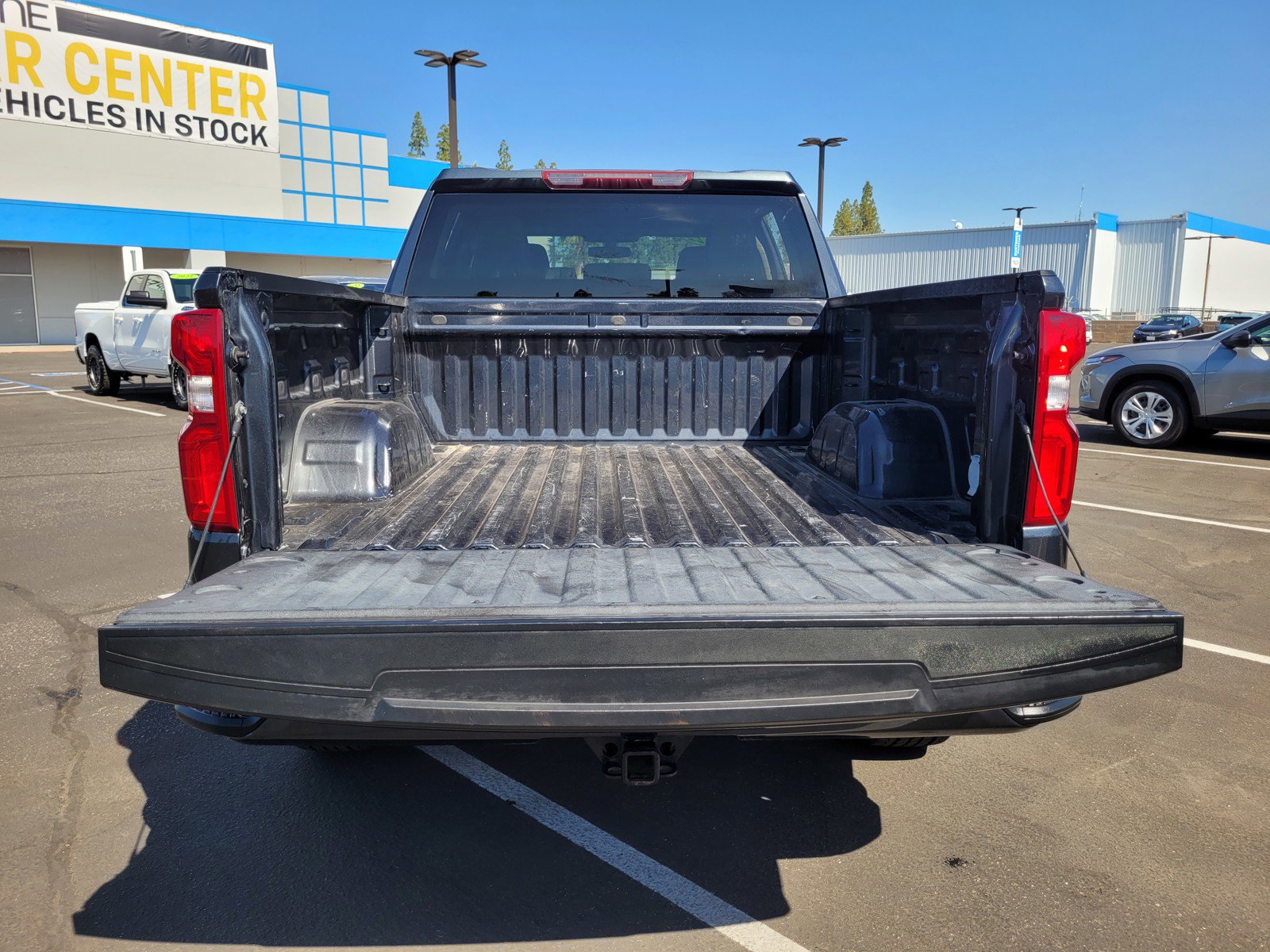 Used 2022 Chevrolet Silverado 1500 Custom AWD/4WD image 27