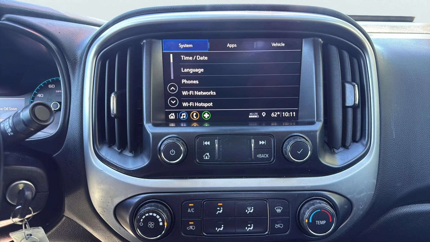 Used 2020 Chevrolet Colorado LT w/ Safety Package AWD/4WD image 12
