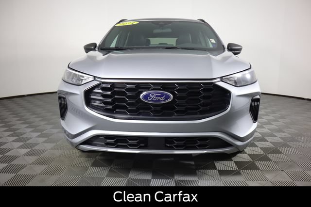 Used 2024 Ford Escape ST-Line w/ Tech Pack #1 AWD/4WD image 10