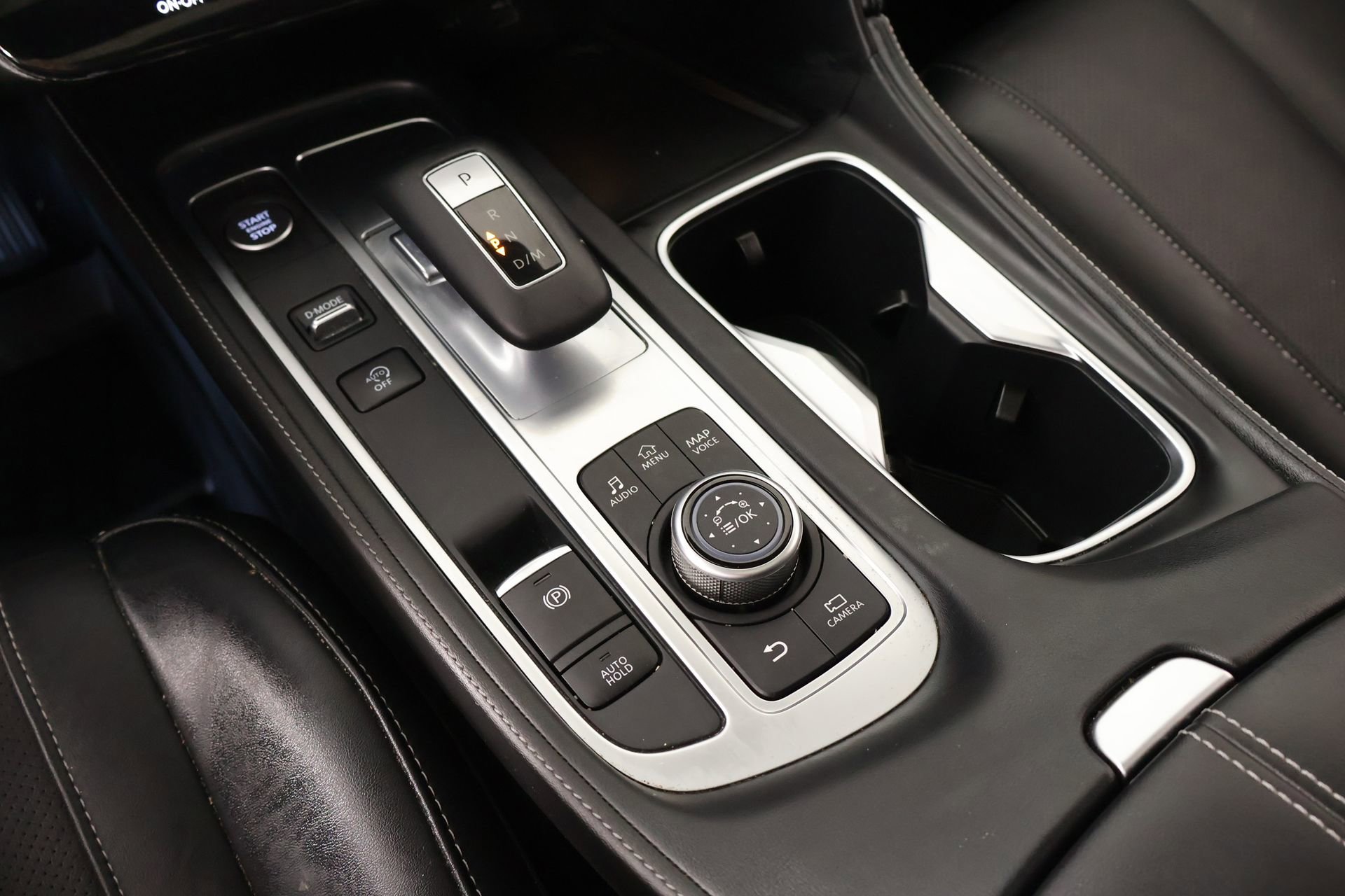 Used 2024 INFINITI QX60 Luxe image 8