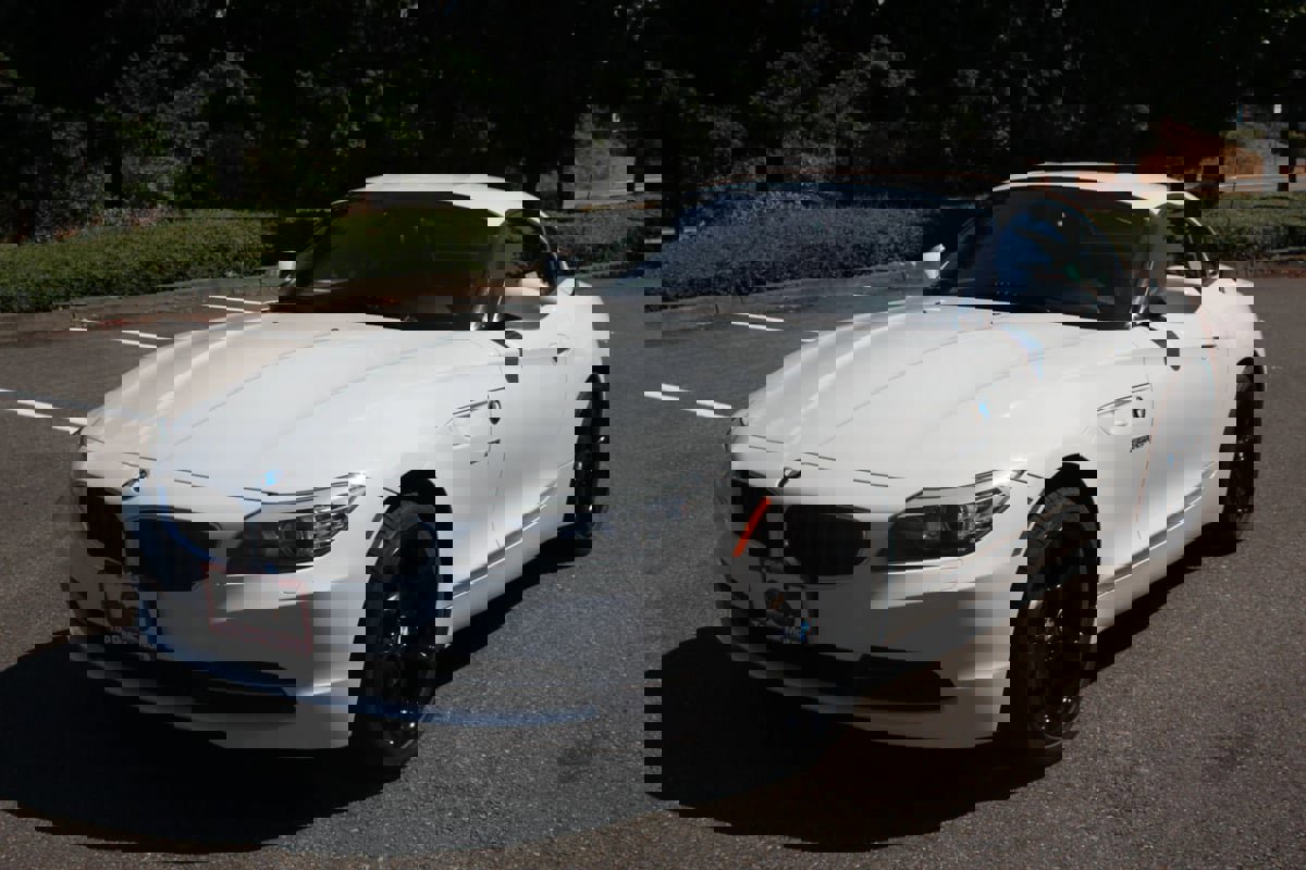Used 2011 BMW Z4 sDrive30i
