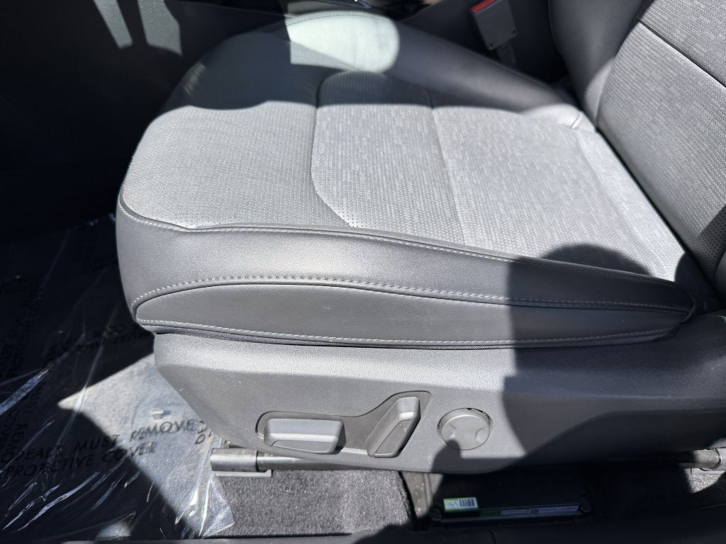 Used 2023 Kia Niro Wave w/ Wave Preserve Package image 30