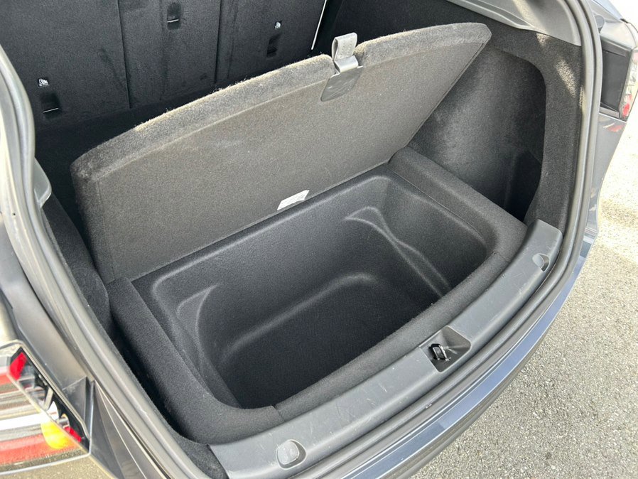 Used 2023 Tesla Model Y Long Range image 53