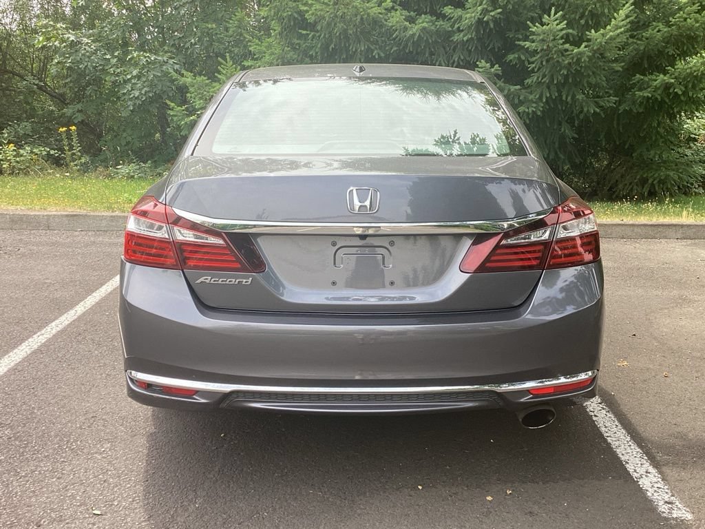 Used 2016 Honda Accord EX-L image 18