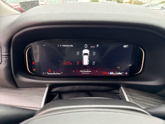 Used 2024 Jeep Wagoneer Series III image 22