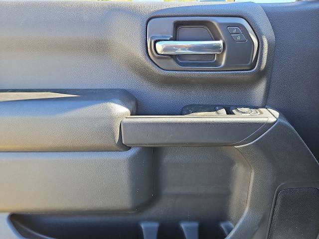New 2026 GMC Sierra 1500 Pro AWD/4WD image 9