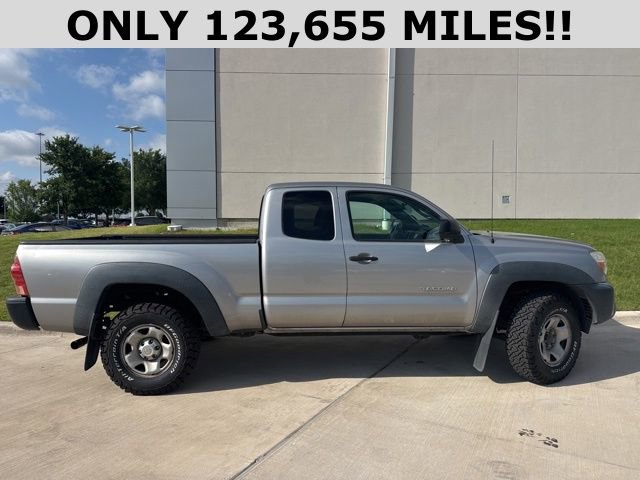 Used 2015 Toyota Tacoma 4x4 Access Cab w/ Convenience Package video 2