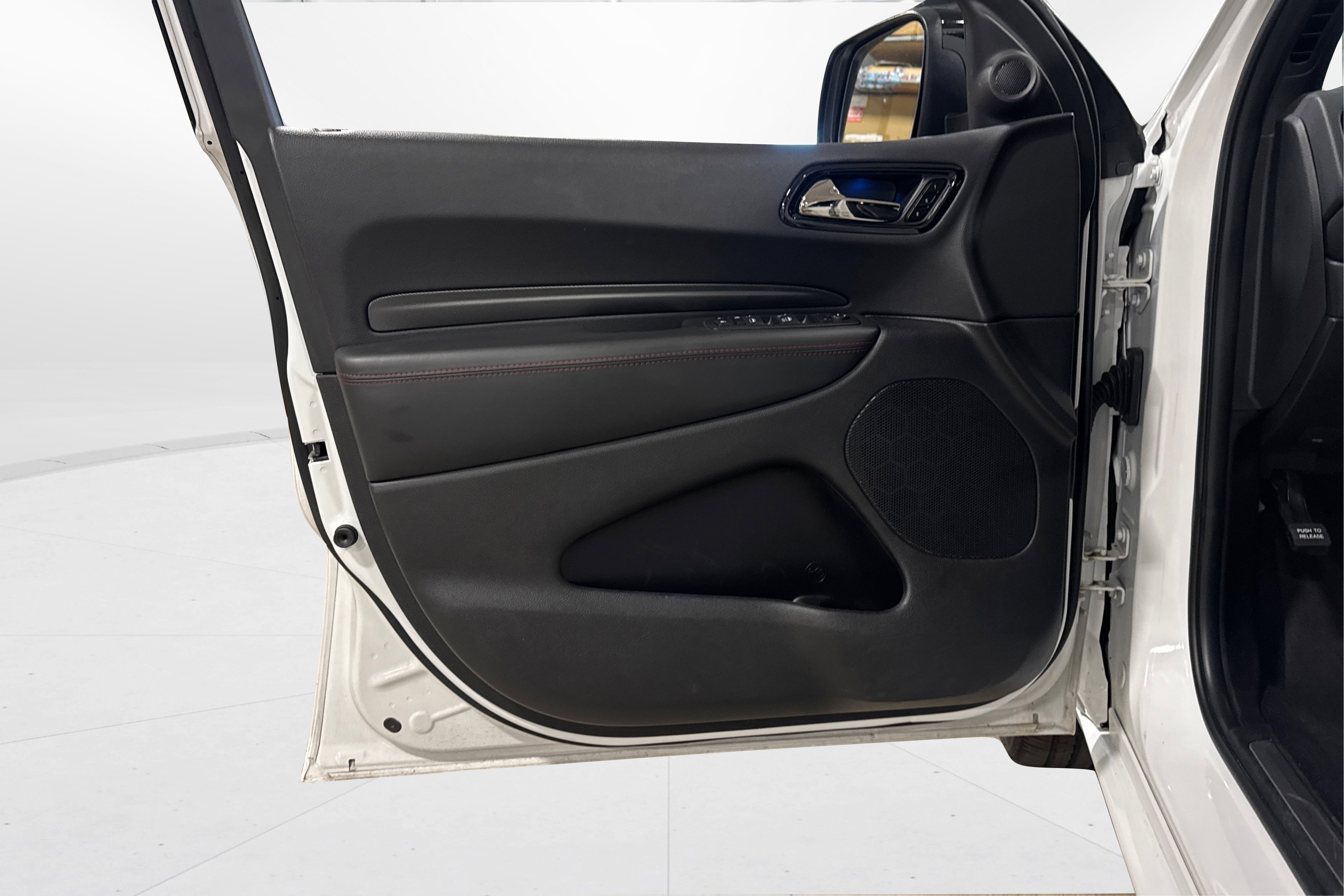 Used 2025 Dodge Durango R/T image 15