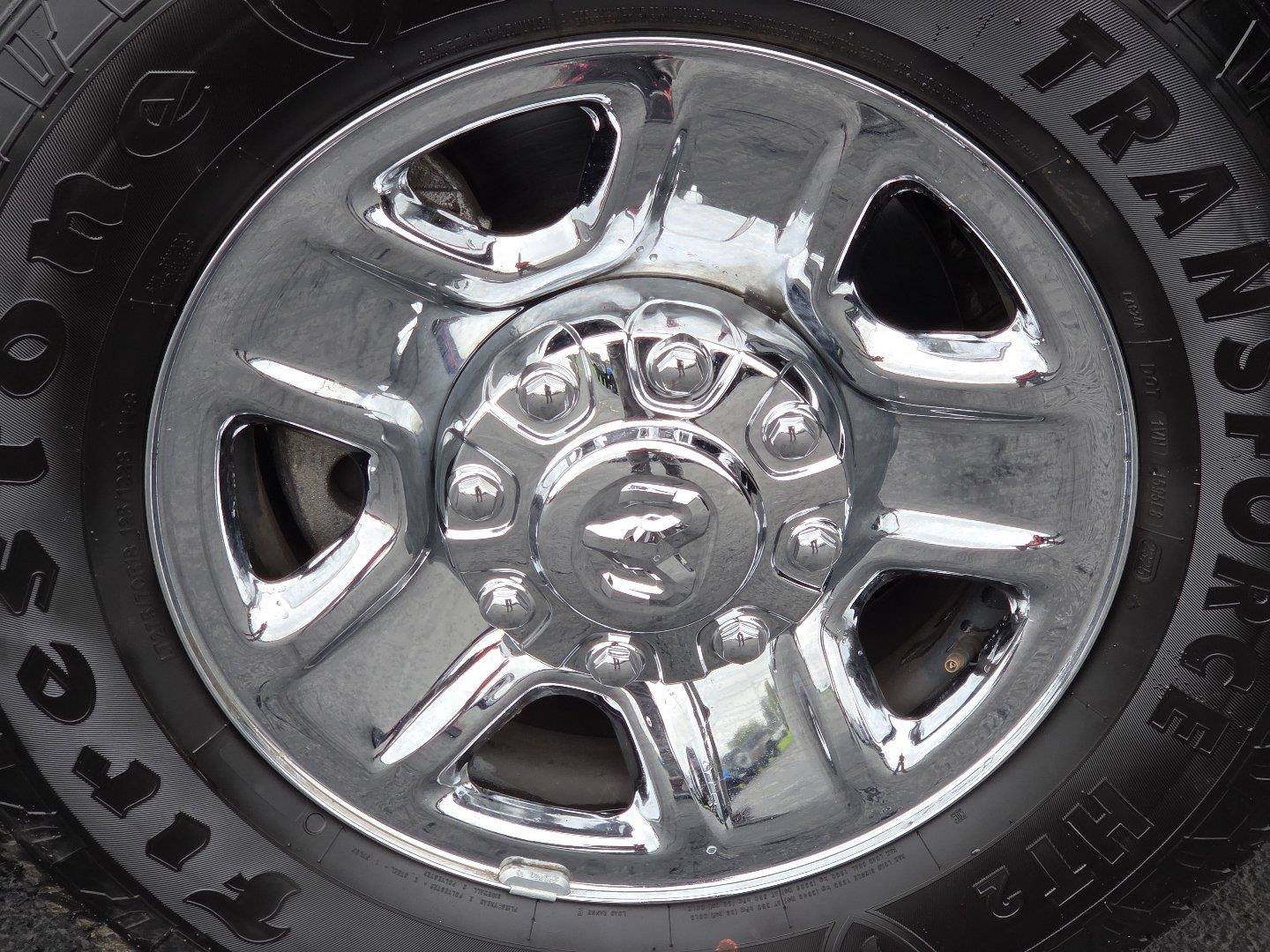 Used 2026 RAM 3500 Tradesman w/ Chrome Appearance Group A AWD/4WD image 6
