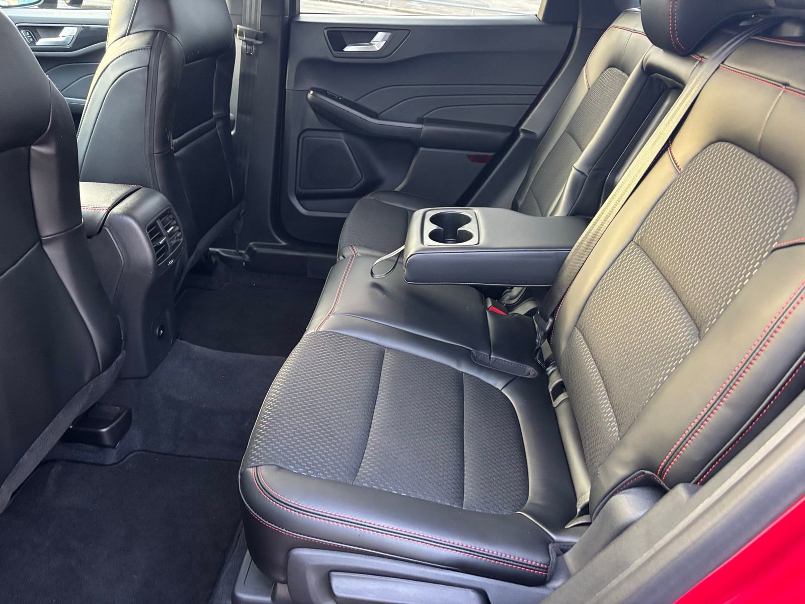 New 2026 Ford Escape ST-Line w/ Tech Pack #1 FWD image 19