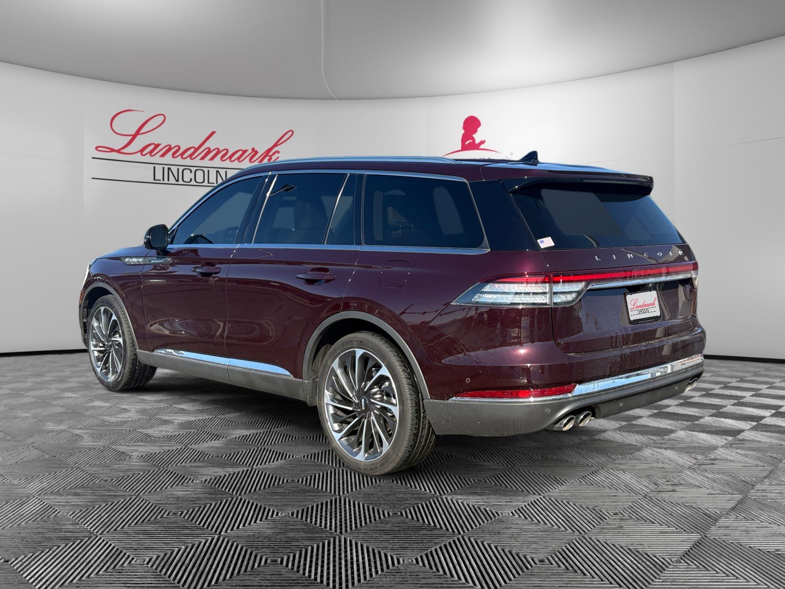 Certified 2023 Lincoln Aviator Reserve w/ Equipment Group 201A AWD/4WD image 3