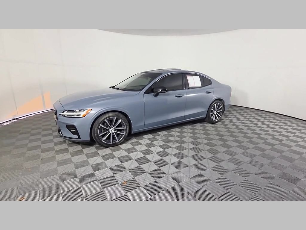Used 2022 Volvo S60 B5 Momentum AWD/4WD image 49
