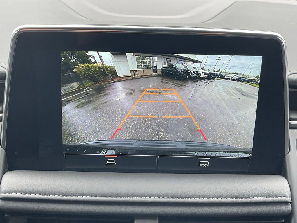 Used 2024 GMC Yukon SLE image 15