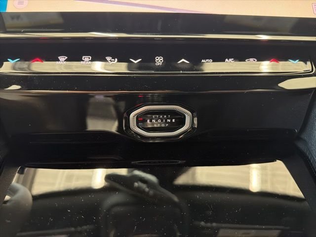New 2026 Jeep Grand Cherokee L Limited AWD/4WD image 32