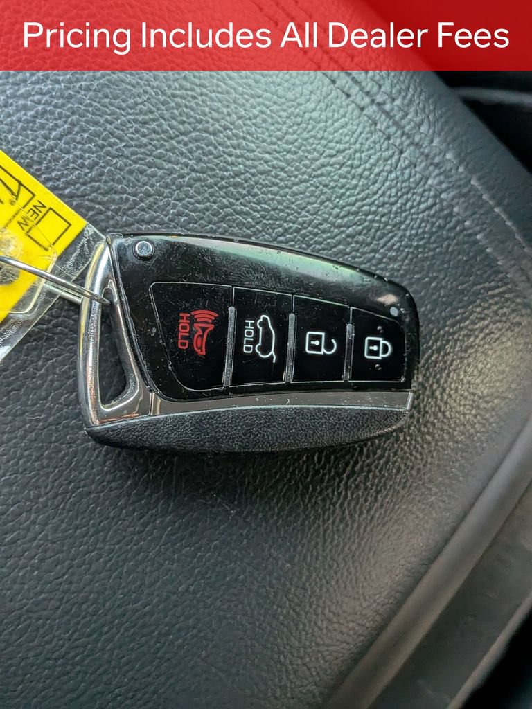Used 2018 Hyundai Santa Fe Limited FWD image 31