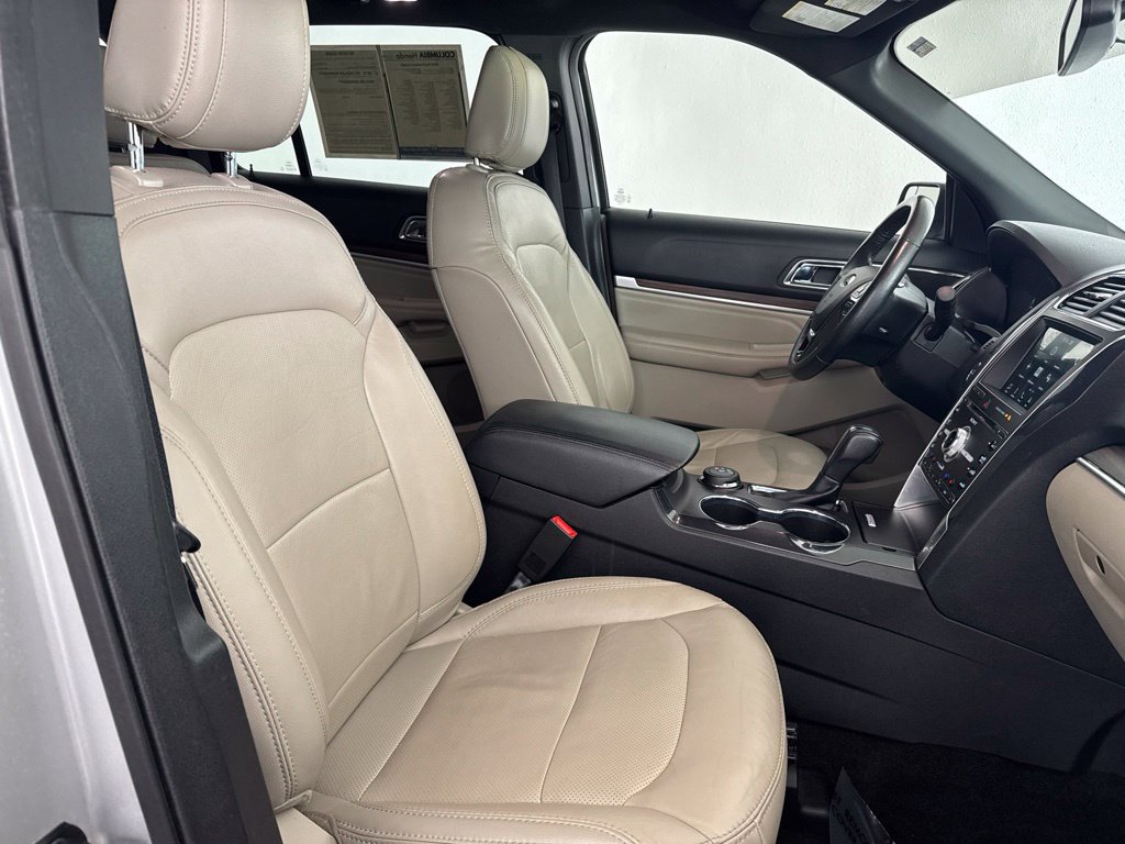 Used 2018 Ford Explorer Limited AWD/4WD image 32