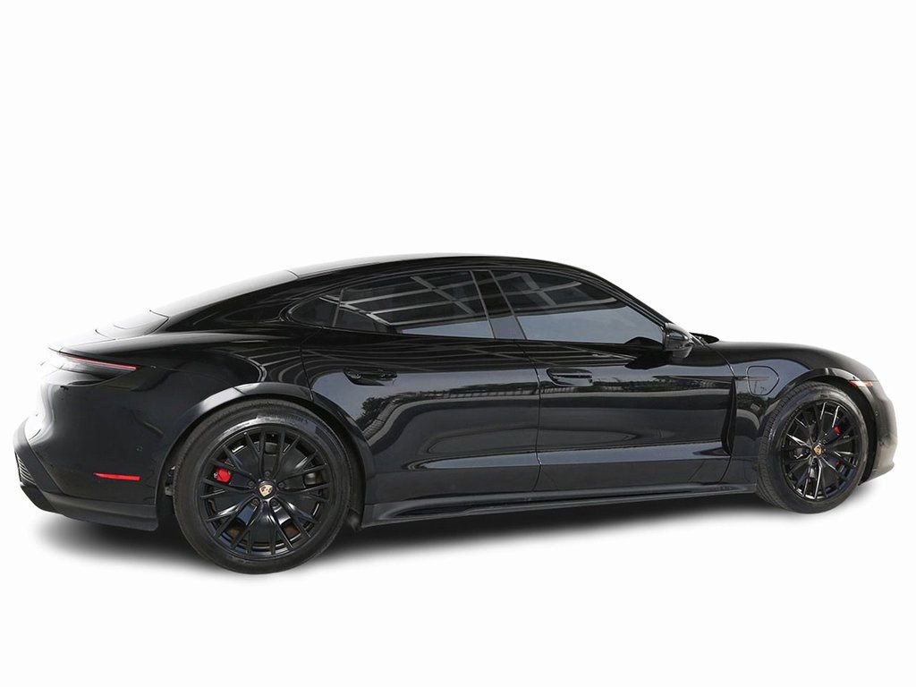 Used 2022 Porsche Taycan GTS image 8