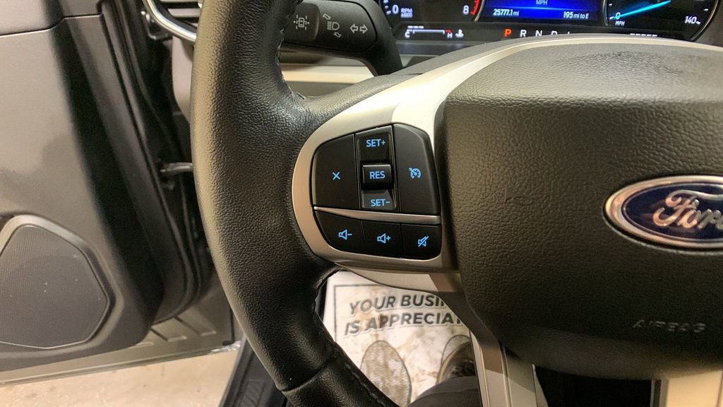 Certified 2022 Ford Explorer XLT w/ Equipment Group 202A image 35