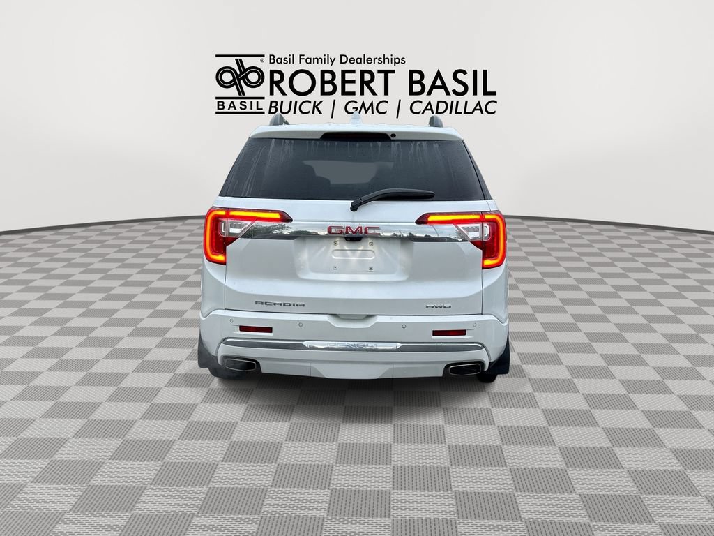 Used 2023 GMC Acadia Denali w/ Denali Ultimate Package AWD/4WD image 7