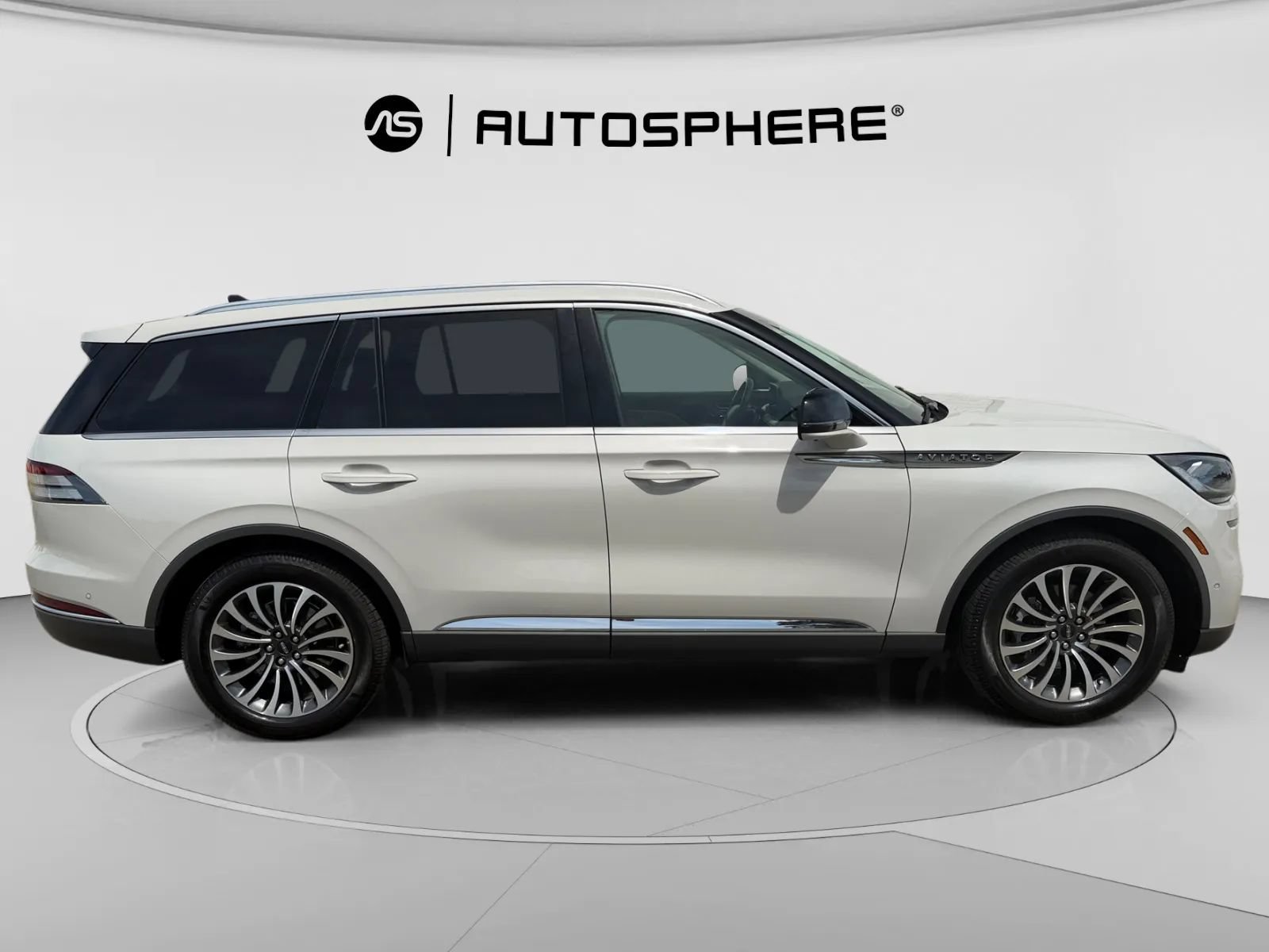 Used 2022 Lincoln Aviator Reserve w/ Elements Package Plus RWD image 10