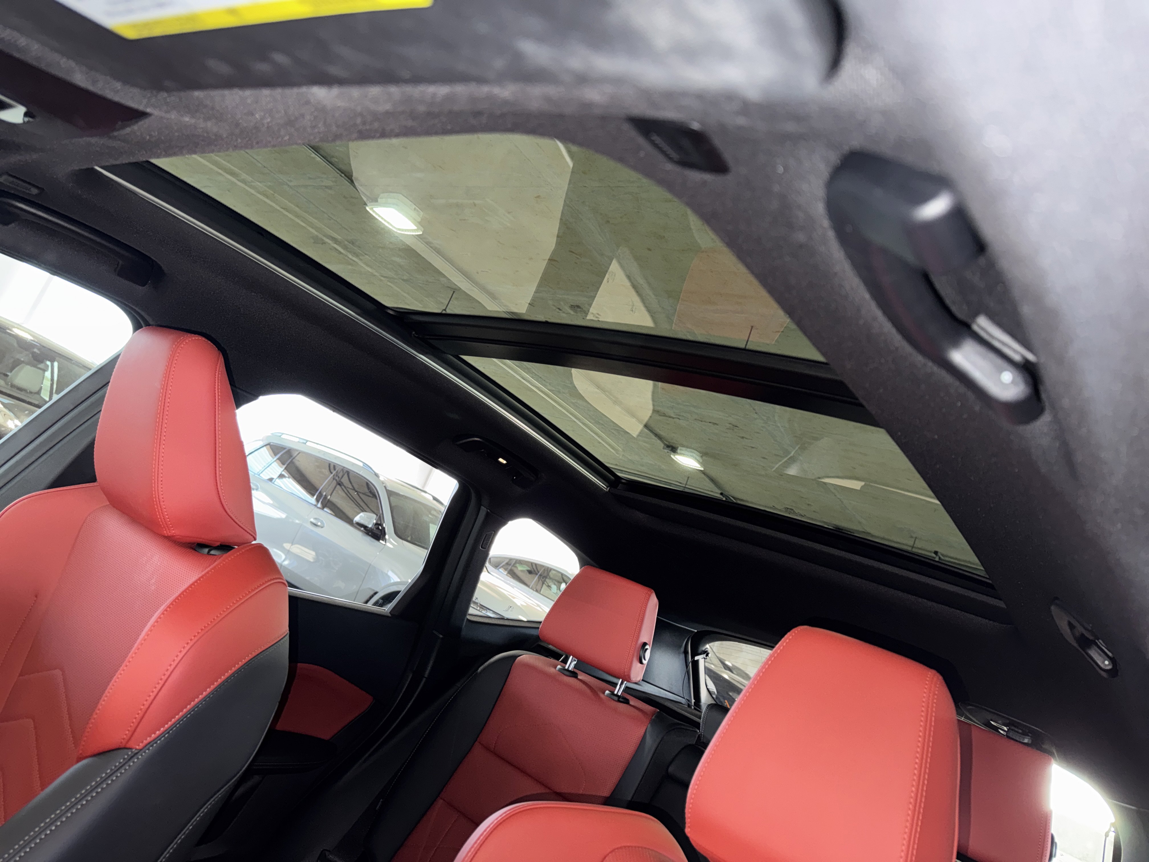 Used 2025 BMW X1 xDrive28i w/ Convenience Package image 32