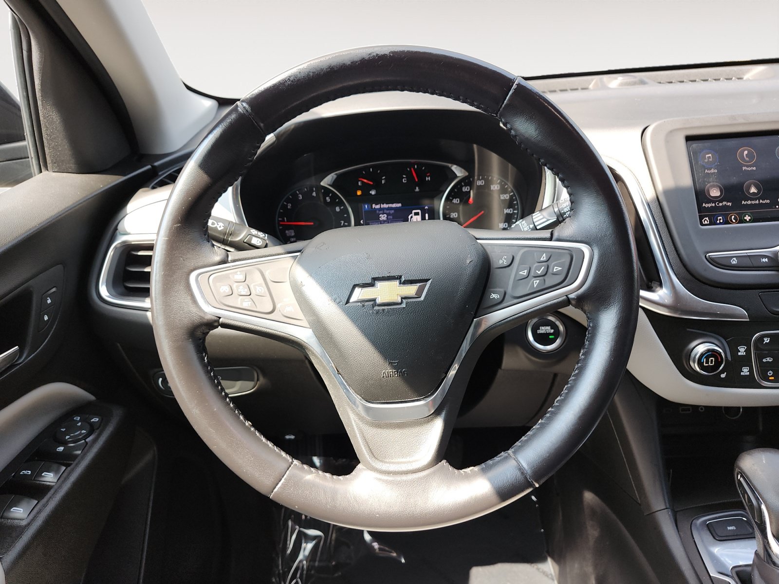 Used 2022 Chevrolet Equinox LT AWD/4WD image 12