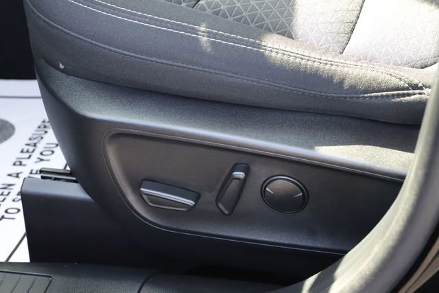 Used 2024 Ford Escape Active AWD/4WD image 14