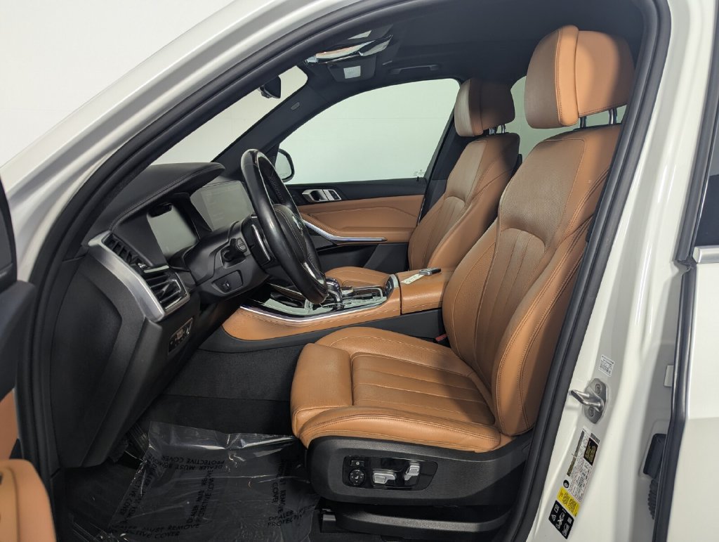 Used 2019 BMW X5 xDrive40i w/ Executive Package AWD/4WD image 11