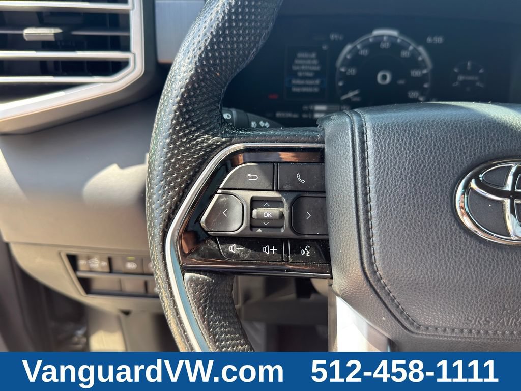 Used 2022 Toyota Tundra Platinum AWD/4WD image 19