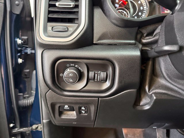Used 2019 RAM 1500 Big Horn AWD/4WD image 20