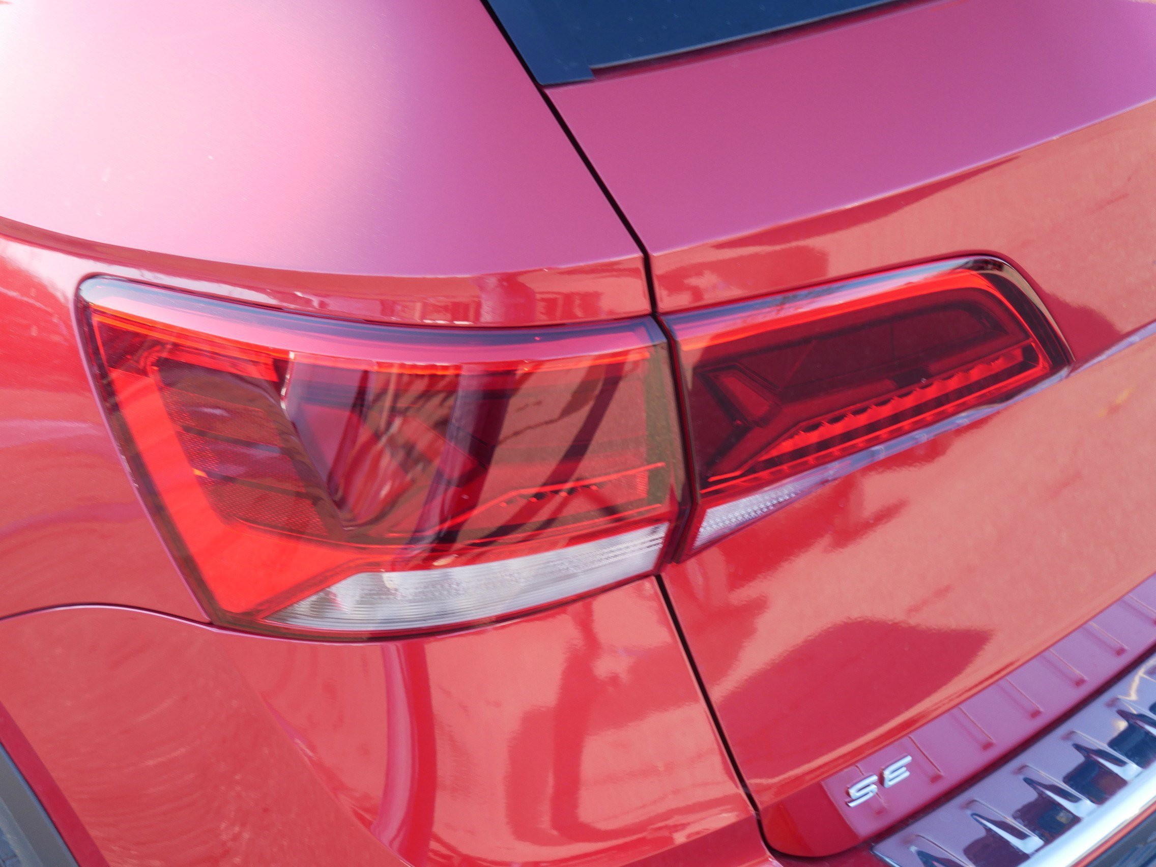 Used 2024 Volkswagen Taos SE image 17