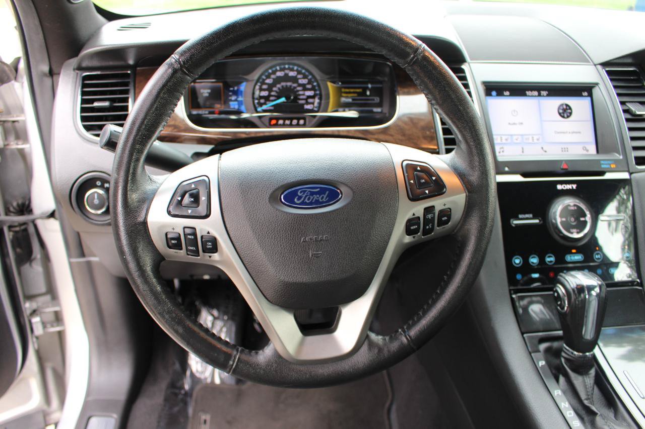 Used 2019 Ford Taurus Limited FWD image 20