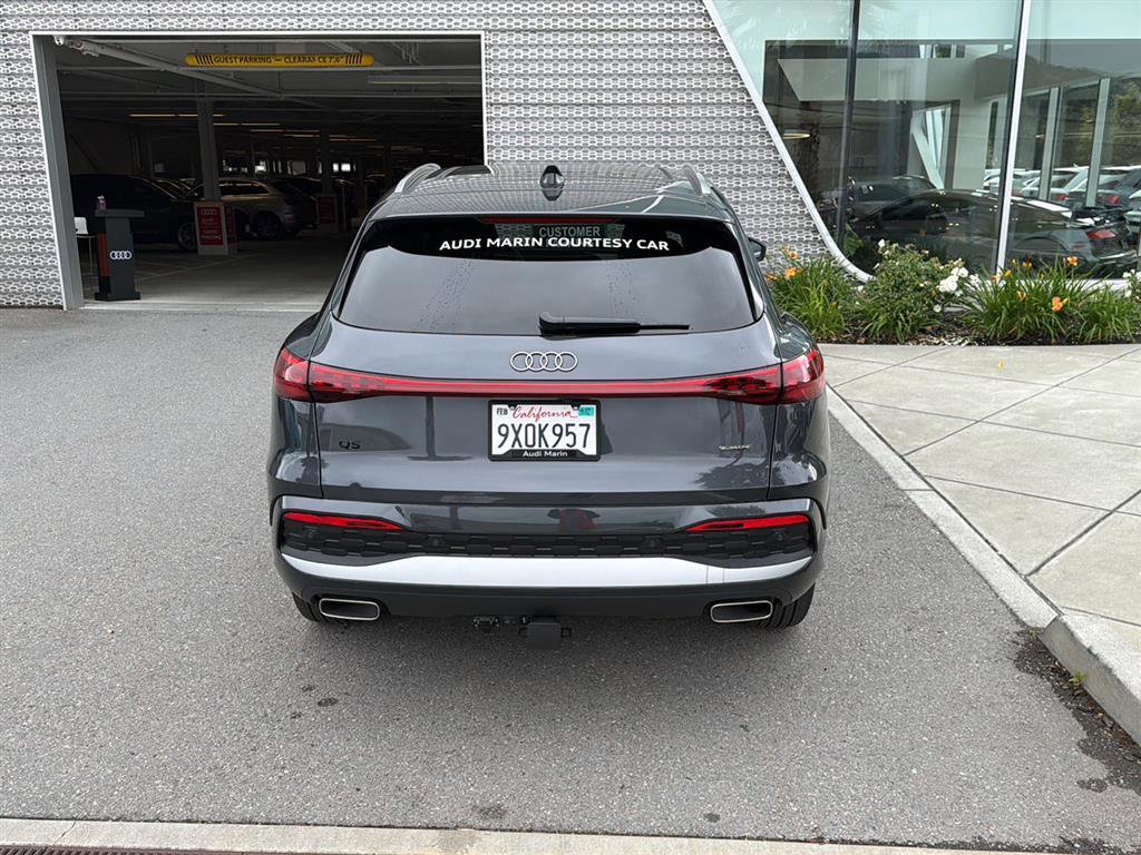 Used 2025 Audi Q5 Premium w/ Premium Plus AWD/4WD image 7