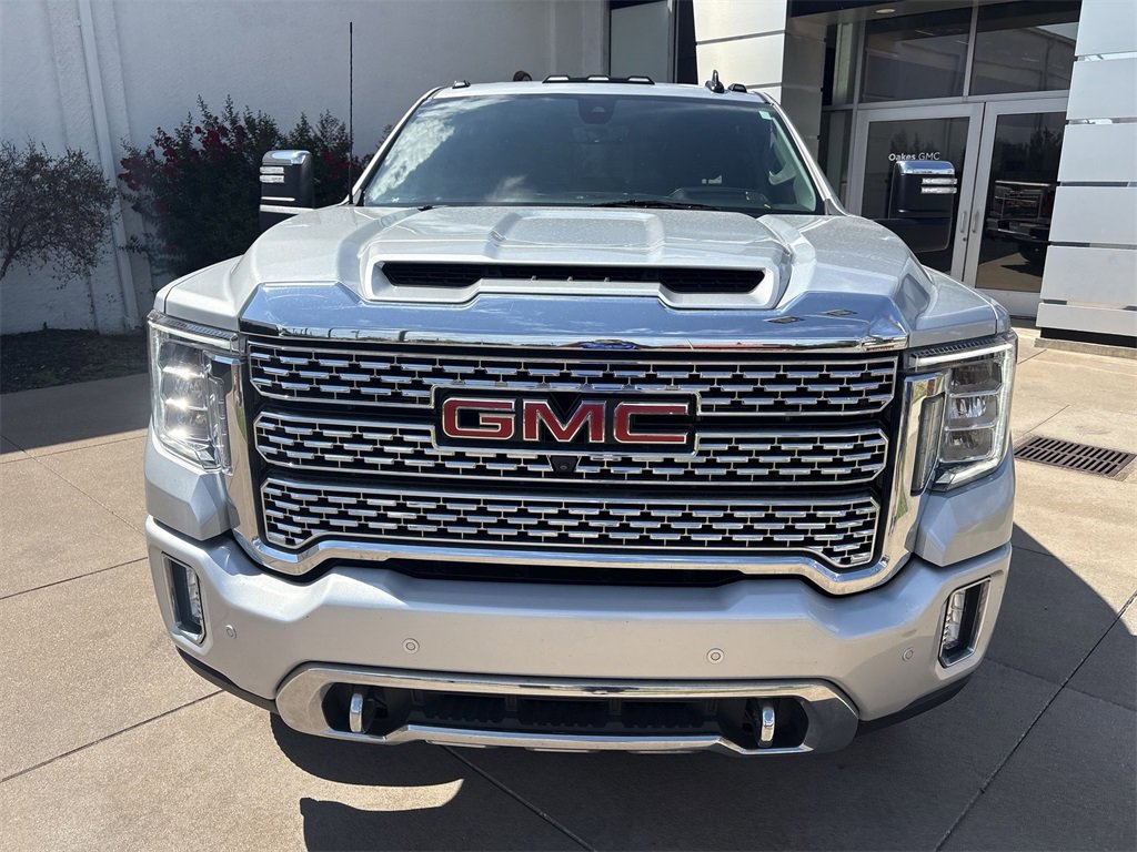 Used 2023 GMC Sierra 3500 Denali w/ Denali Ultimate Package image 2