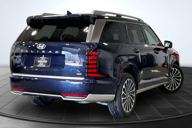 Used 2026 Hyundai Palisade Calligraphy image 2