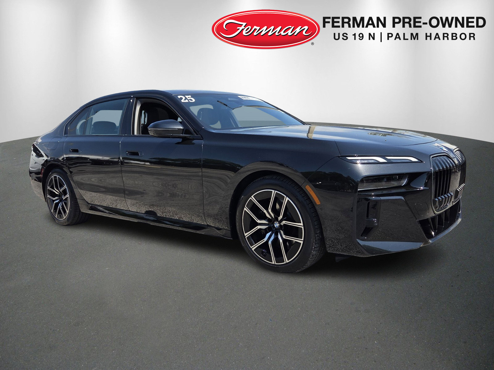 Used 2025 BMW 740i xDrive AWD/4WD image 1