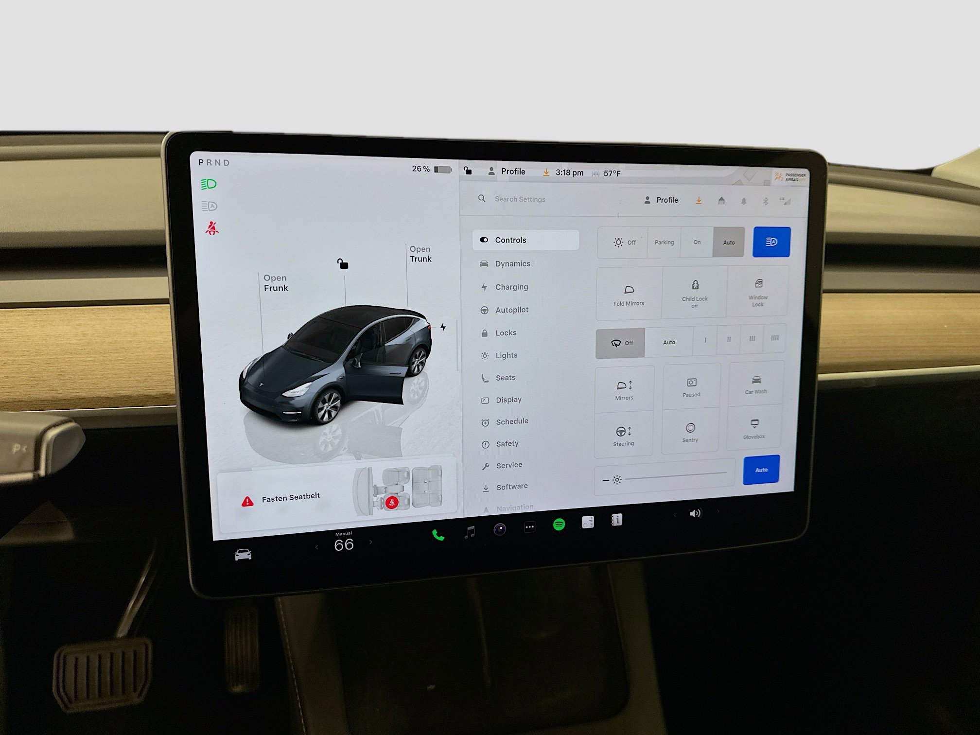 Used 2022 Tesla Model Y Long Range image 26