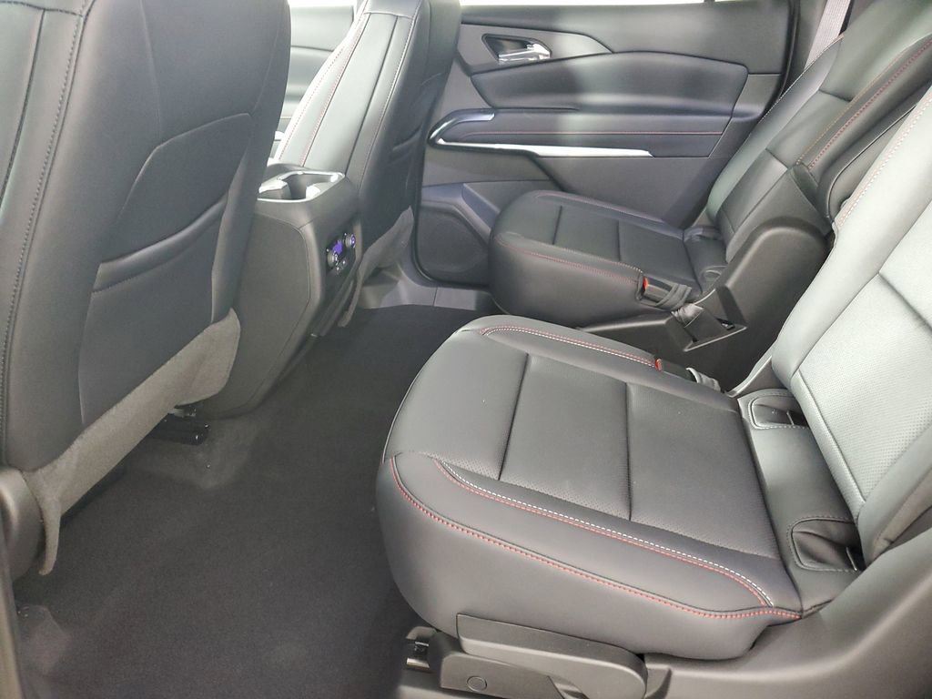 New 2026 Chevrolet Traverse Z71 image 13