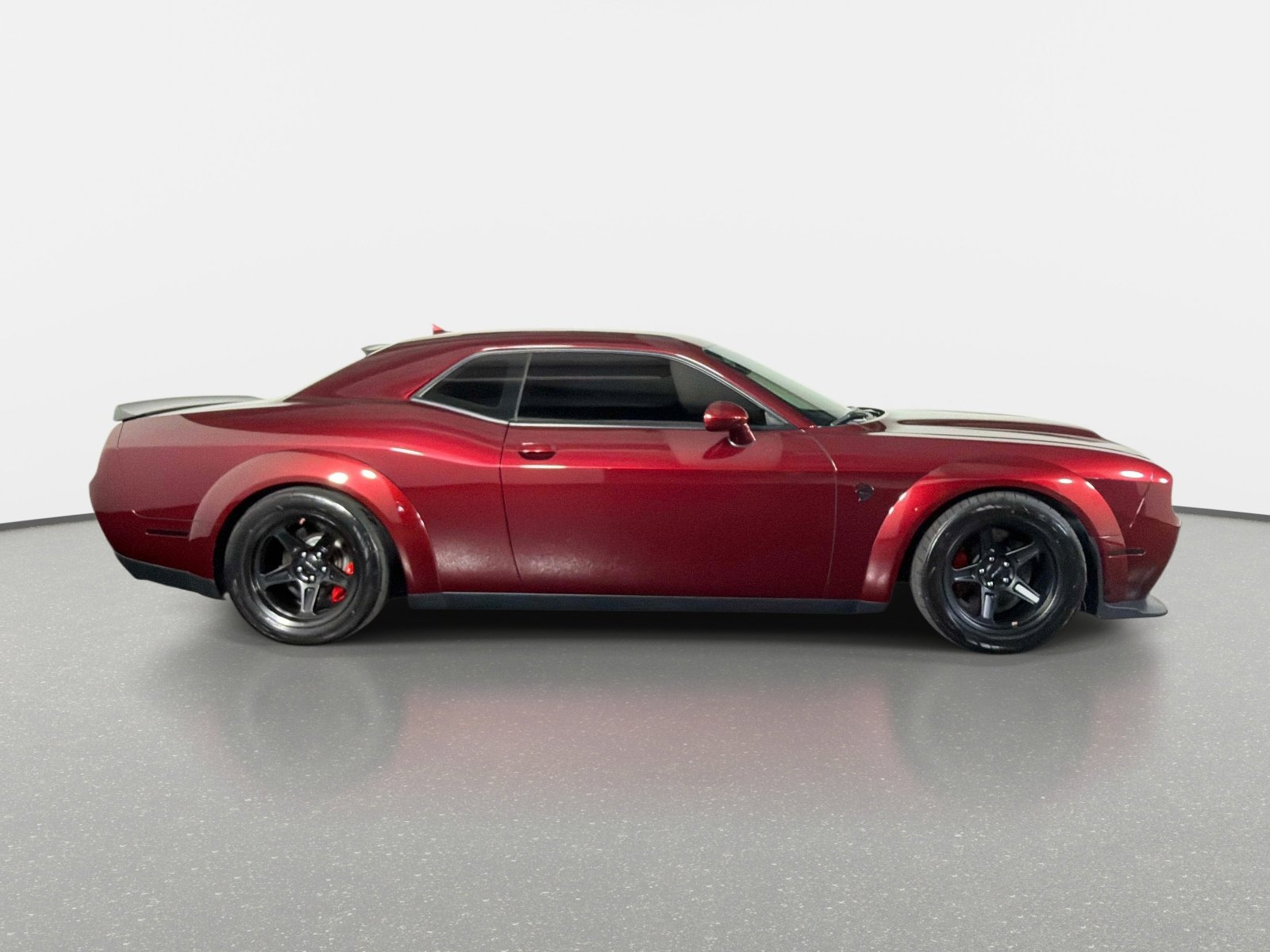 Used 2018 Dodge Challenger SRT Hellcat RWD image 2