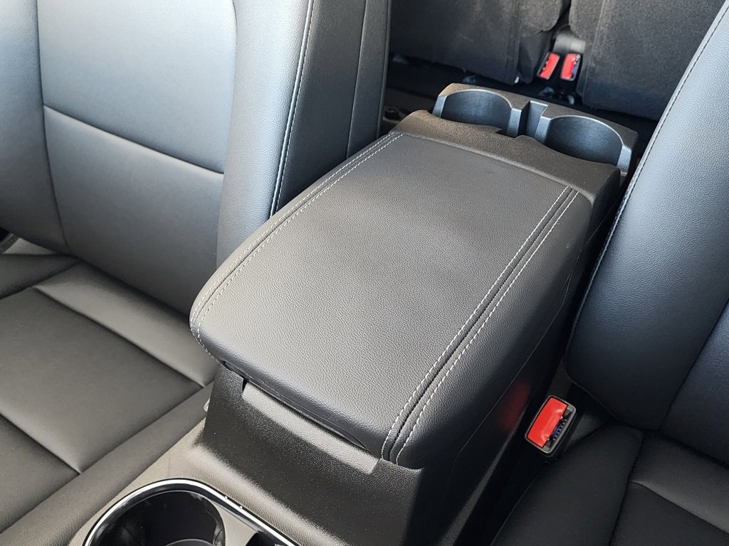 New 2026 GMC Canyon Elevation w/ Convenience Package image 33