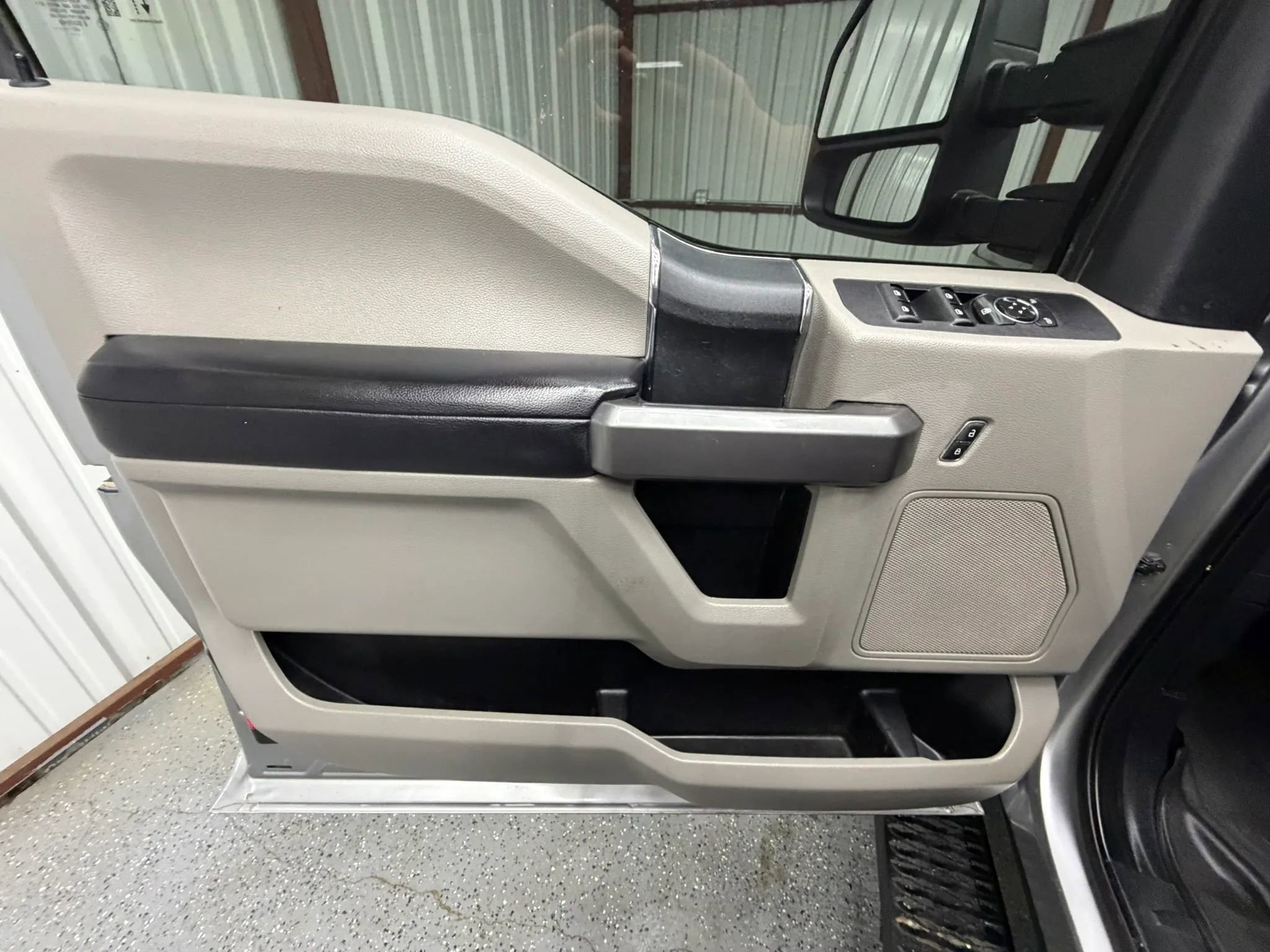 Used 2020 Ford F250 XLT w/ XLT Value Package AWD/4WD image 8