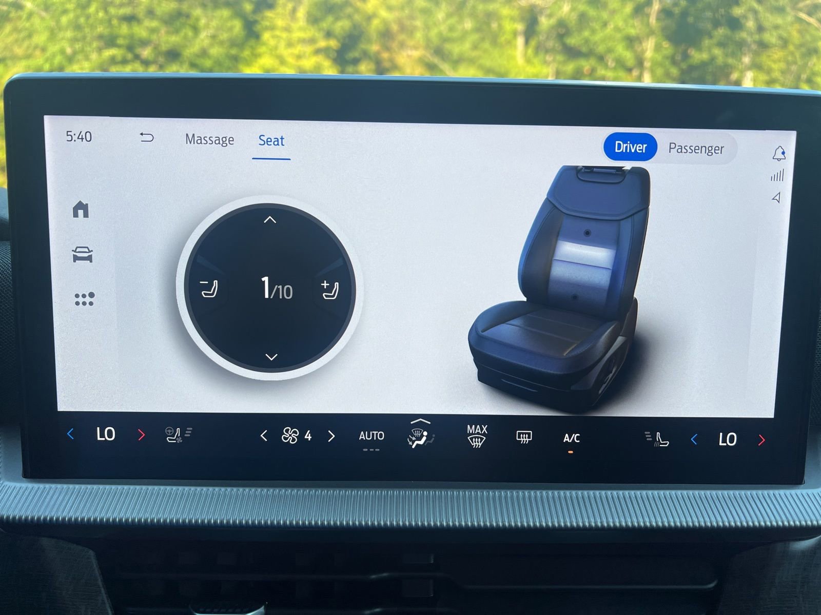 Used 2025 Ford Explorer Platinum w/ LUX Leather Package image 36