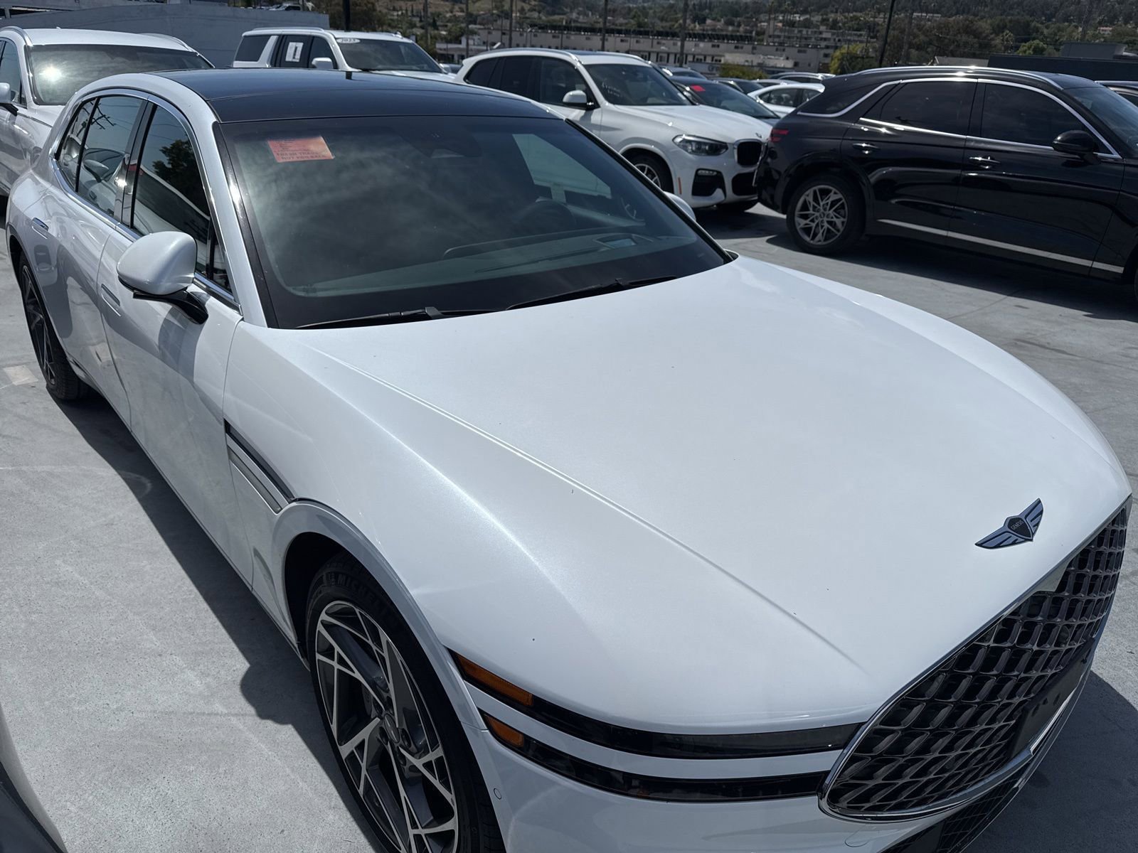 Used 2023 Genesis G90 3.5T AWD/4WD image 1