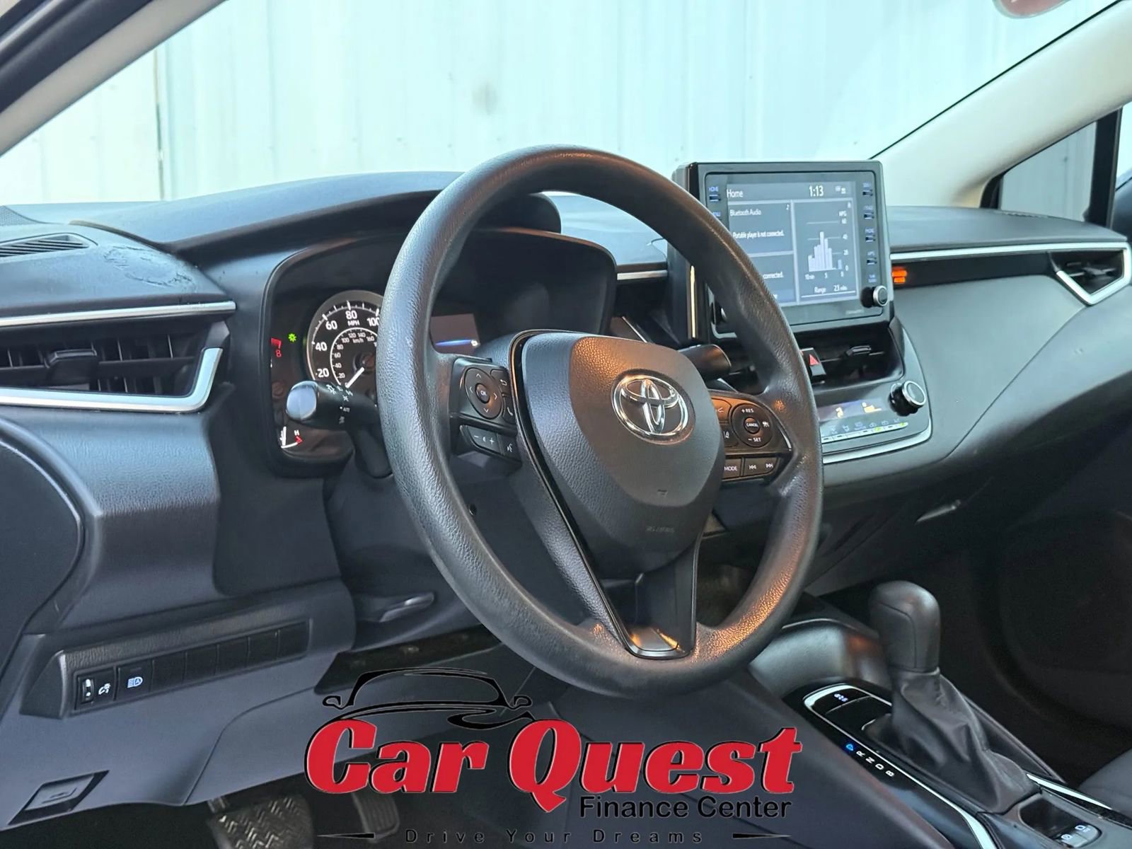 Used 2022 Toyota Corolla LE image 10